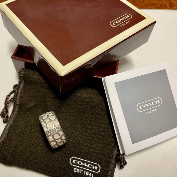 Coach Silver/White Miranda Enamel Signature Ring Size:6 - Picture 1 of 5